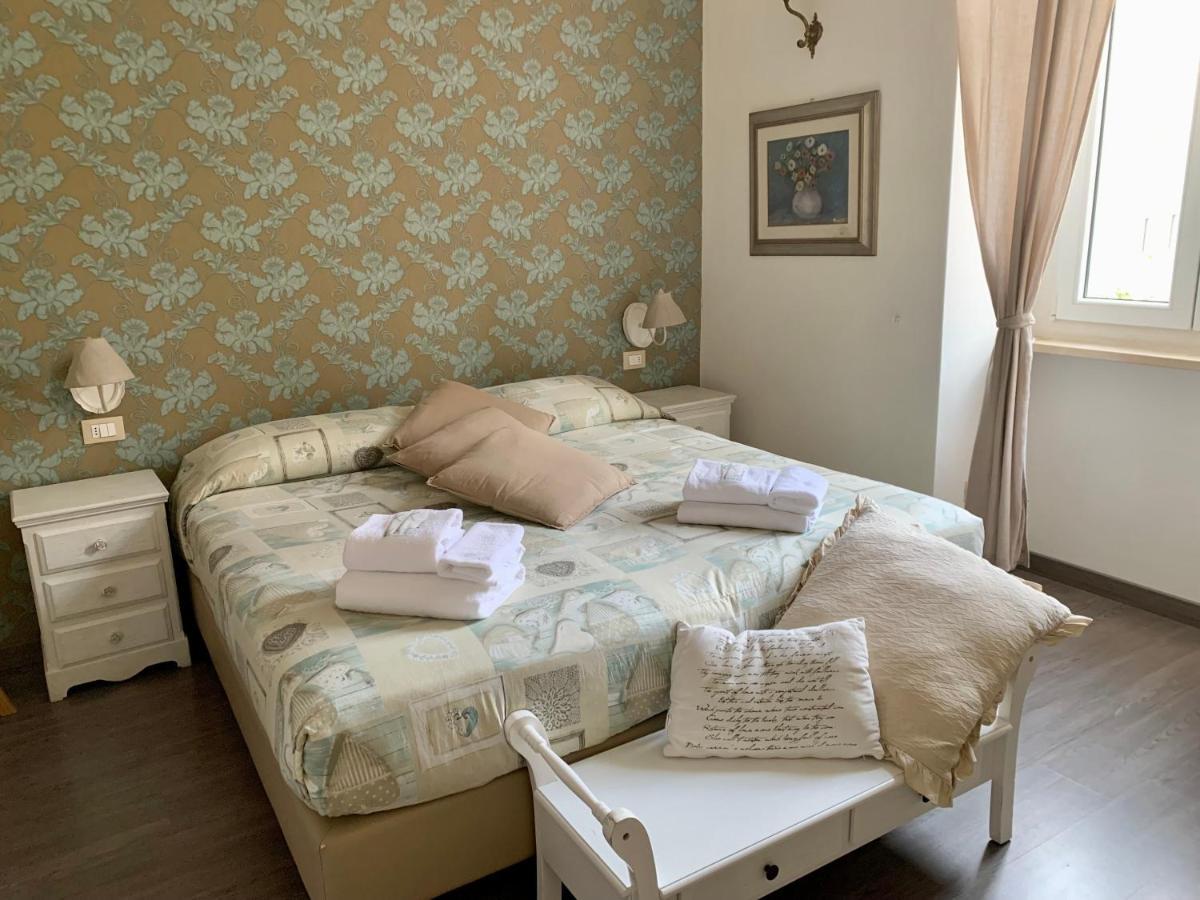 Guest House Casa Vicenza Rome Bagian luar foto