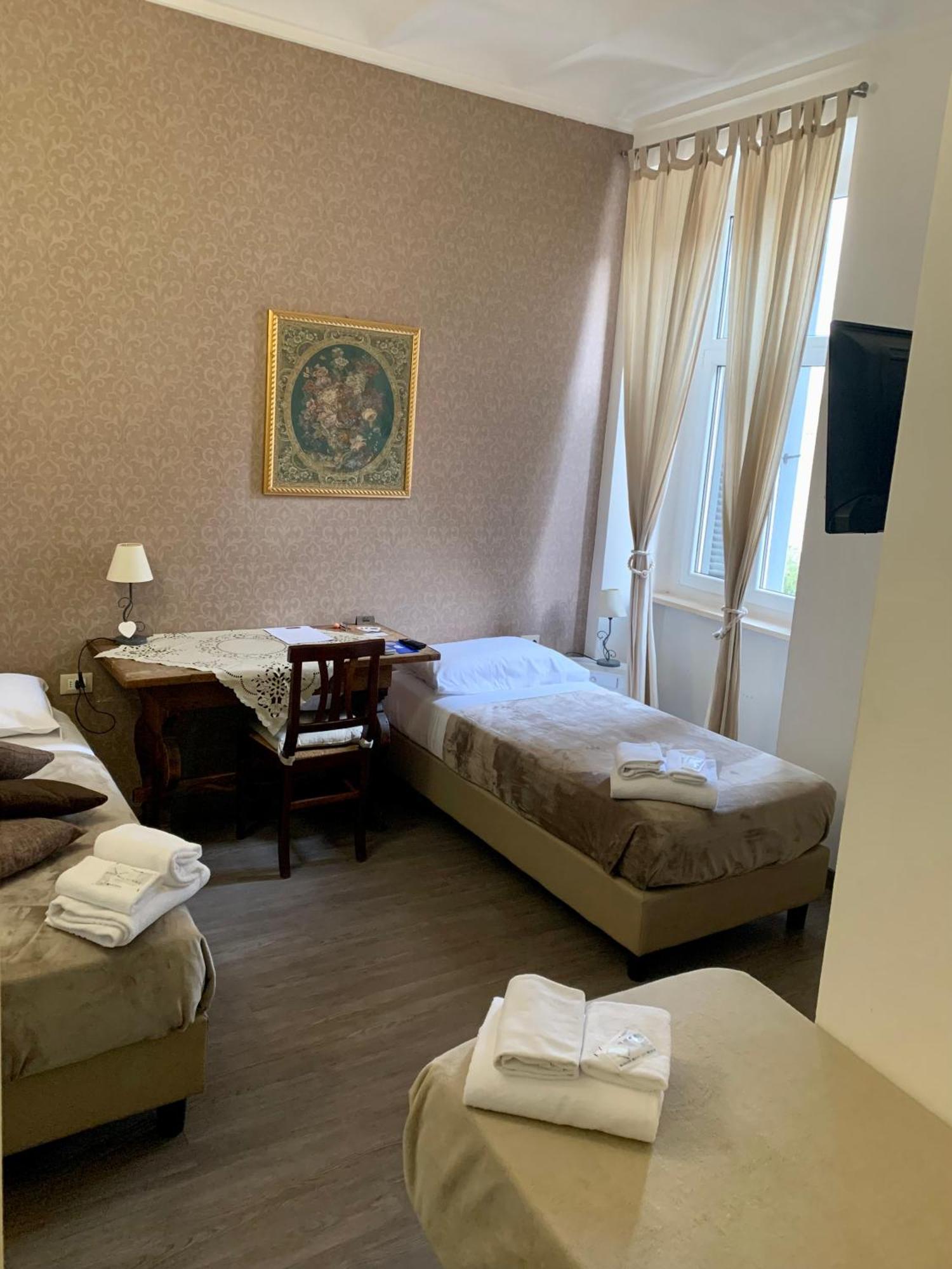 Guest House Casa Vicenza Rome Ruang foto