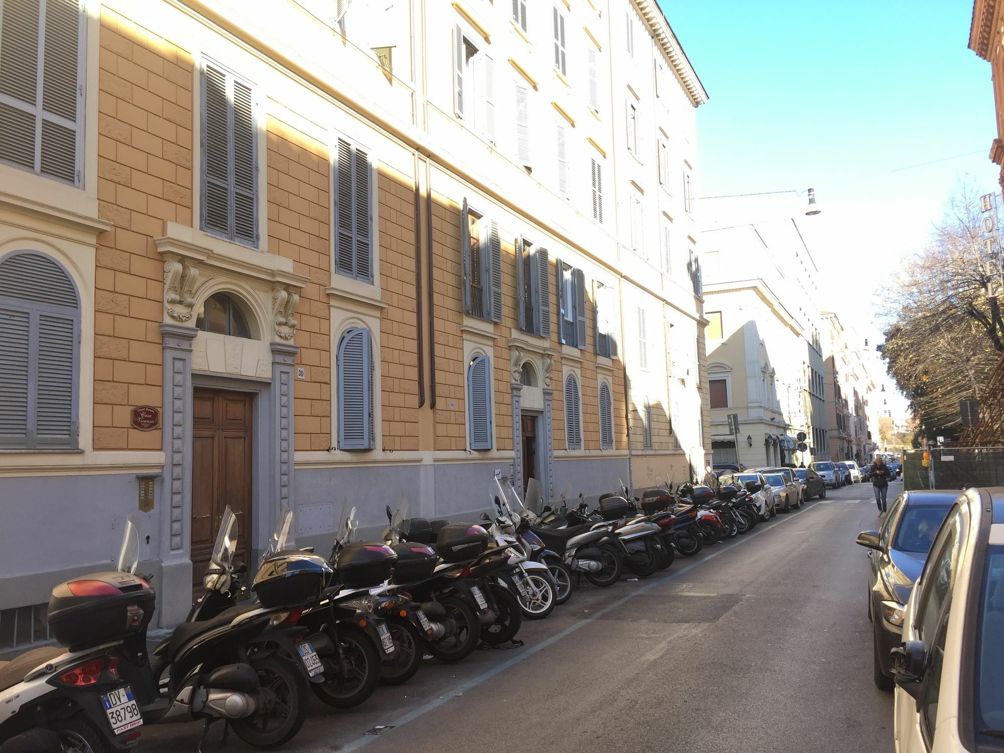 Guest House Casa Vicenza Rome Bagian luar foto